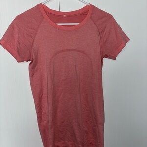 lululemon athletica Coral Short Sleeve Tee